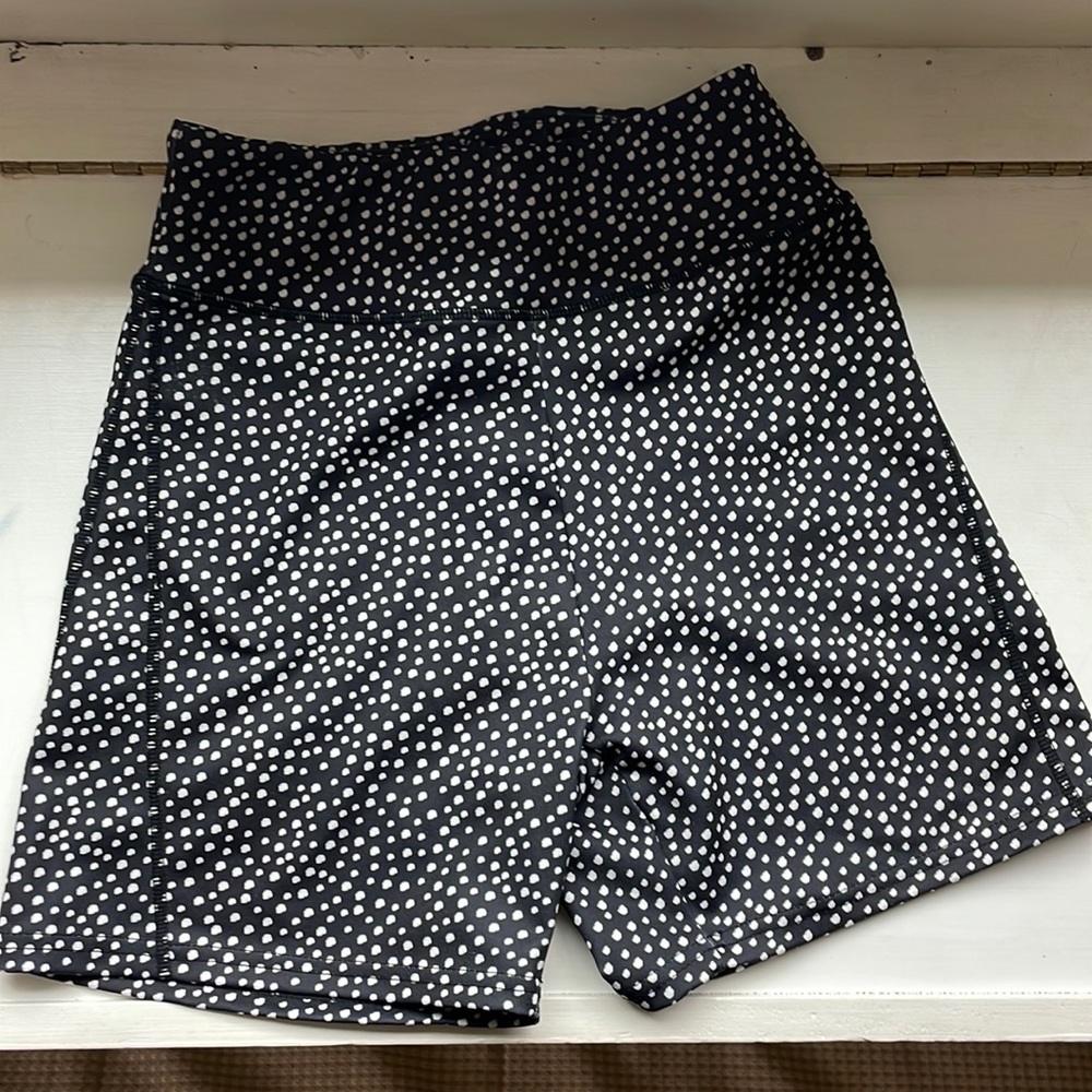 Polka dot biker shorts!